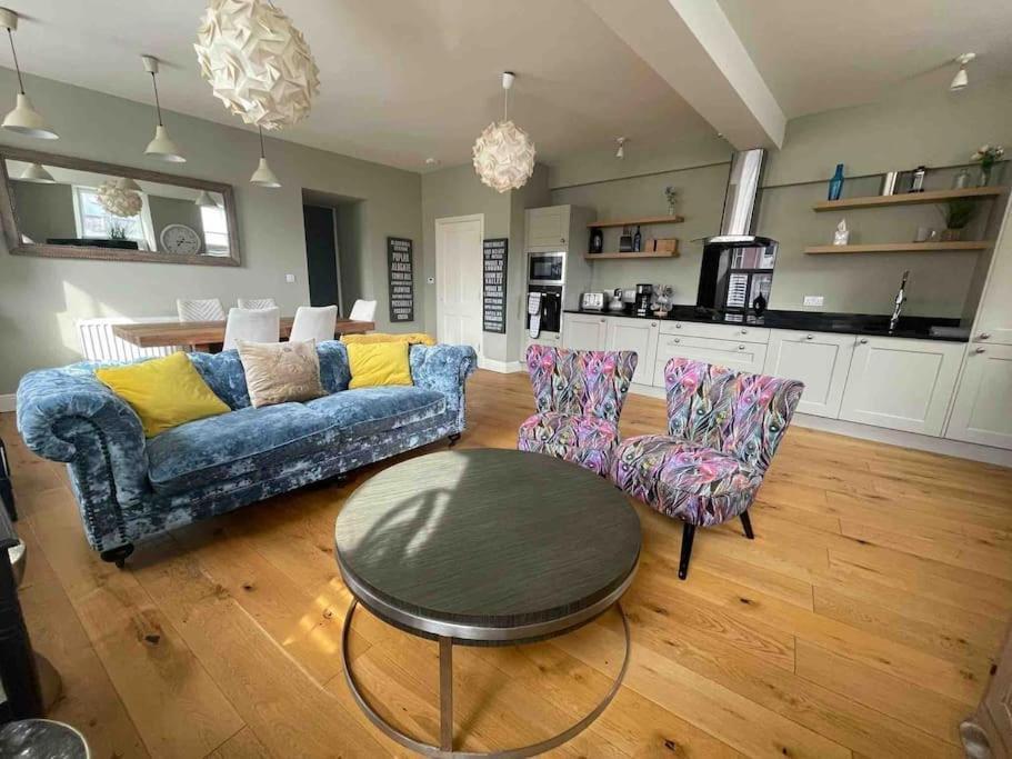 Luxurious 2 Bedroom Apartment In Central Berwick Kültér fotó