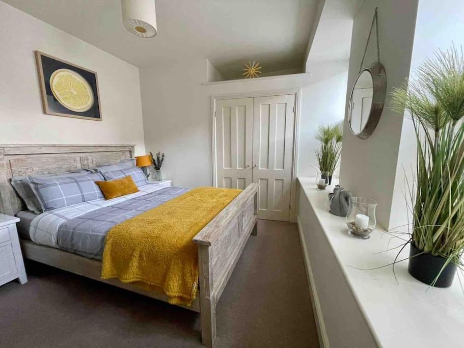Luxurious 2 Bedroom Apartment In Central Berwick Kültér fotó